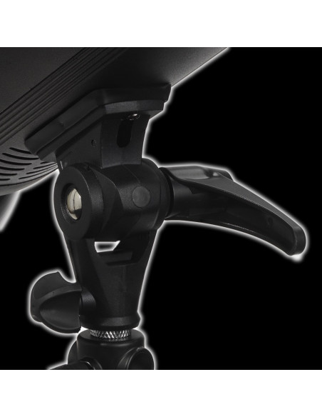 LH-600 - 600watt Digital Flashlampe - Ledetal 82 - LCD display - Indbygget trigger / Mulighed for fjernbetjening 3