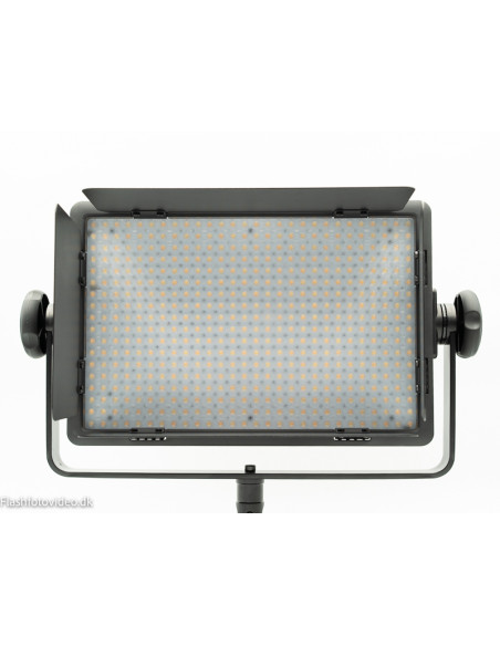 Godox Led500C video light